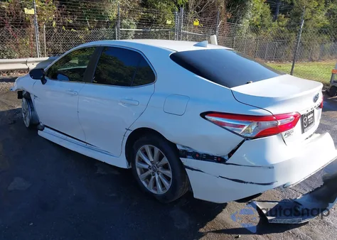 2018 Toyota Camry L/Le/Xle/Se/Xse from USA, damaged, VIN 4T1B11HKXJU542133